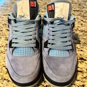 Nike Air Jordan Sneakers, Boys 7. Like New.